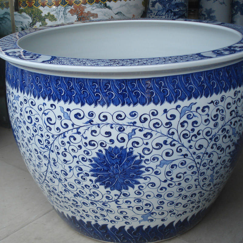 Jingdezhen hand wrapped around large diameter cylinder 80 lotus flower blue and white porcelain, porcelain VAT blue classic fish tank