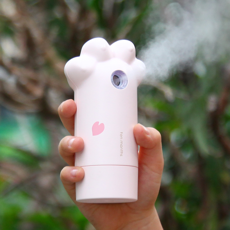 Cute Cat Paw Nano Spray Moisturizer Holding Face Humidifiers Small Portable Mini Facial Cold Spray Woman