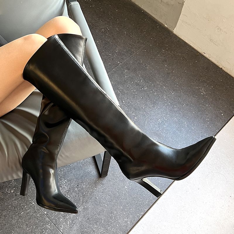 Brown Knee-High Boots for Women, Spring and Autumn Style, High-Heeled Long Boots, Over-The-Knee Straight Boots, Hot Girl Riding Boots, Pointed Toe, Slimming Effect