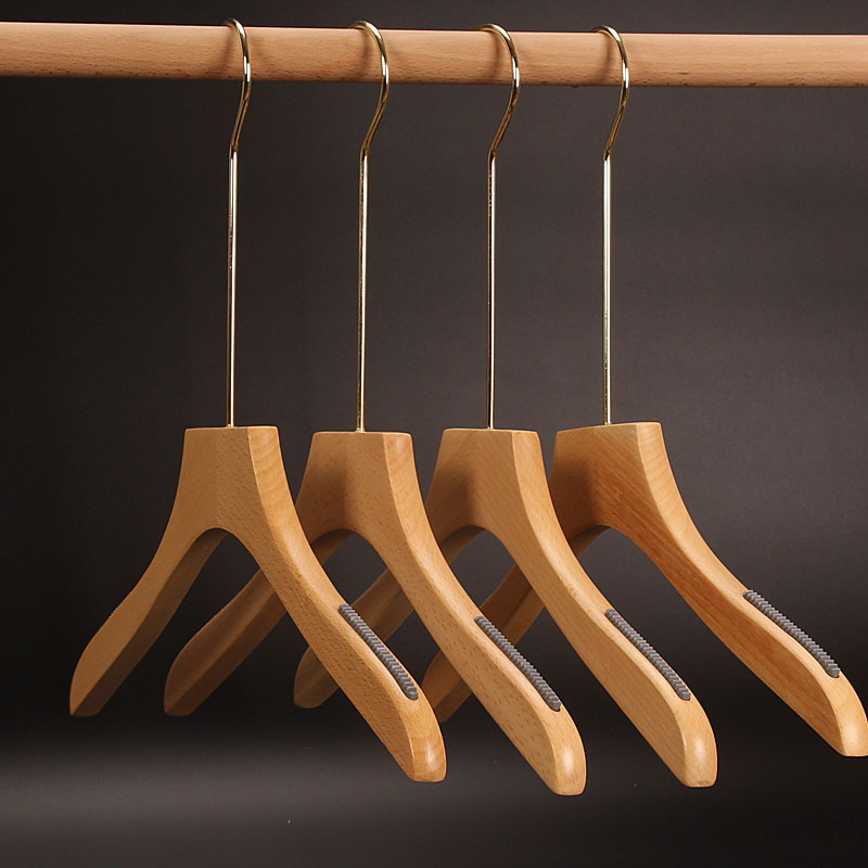 Beech natural color log clothing store men's gold long hook women's non-slip solid wood hanger support shelf custom LOGO