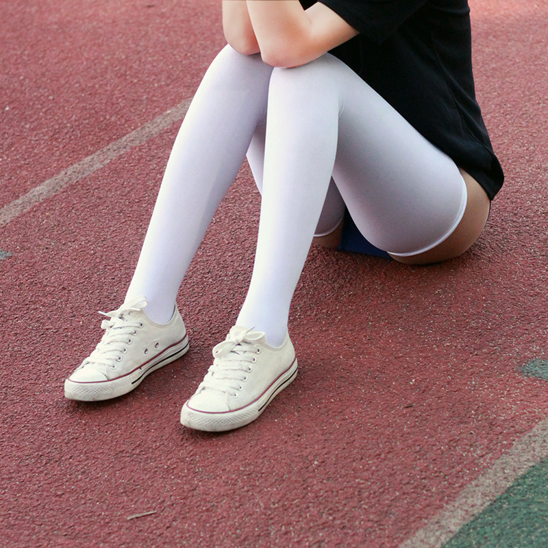 2 pairs of white black velvet super long spring and autumn knee socks COS stockings plus velvet solid color high tube Four Seasons