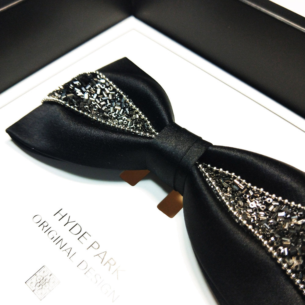Hyde Park Original sparkling diamond metal Wedding Groom Best man Black Silver suit Formal men's bow tie