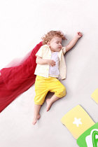 The baby loves a special link to make a link