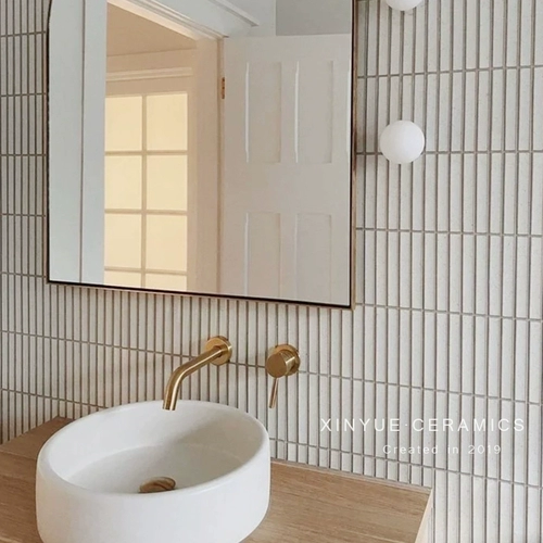 Xinyue скандинавские белые вертикальные полоски, вогнутая и выпуклая мозаика, черная плитка для столовой, кухни, ванной комнаты, ванной комнаты