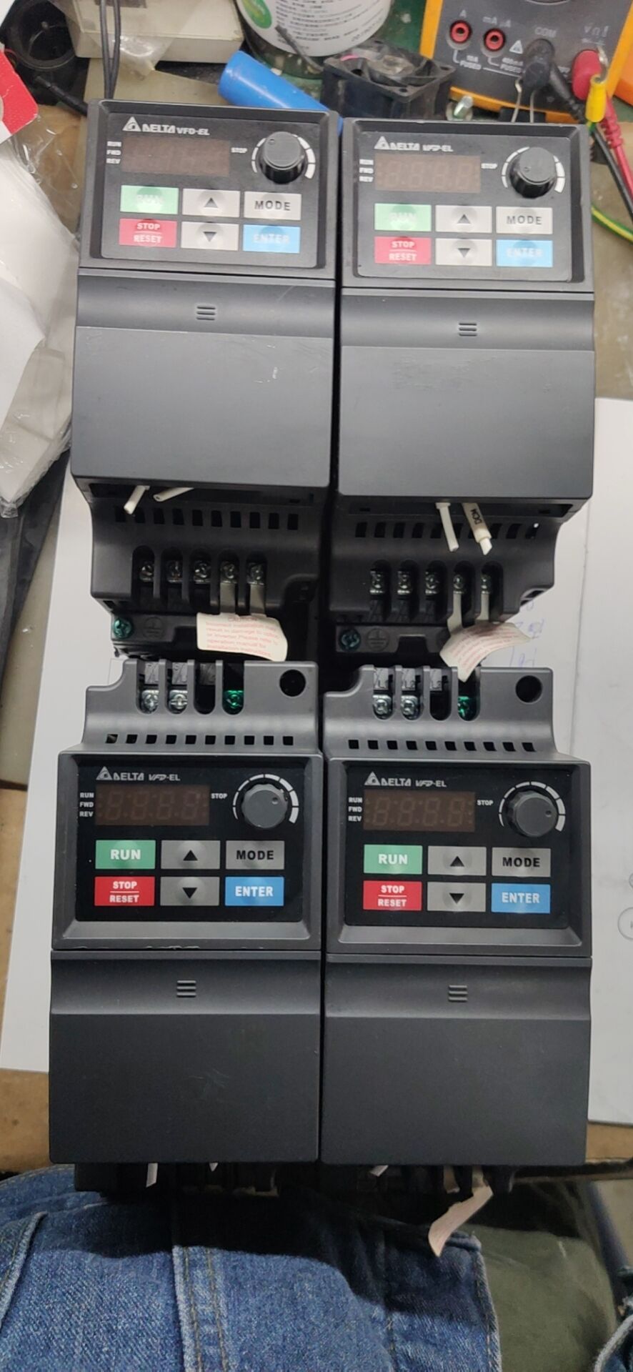 VFD007EL21A secondhand Taida EL 220V0 75KW frequency inverter with good color