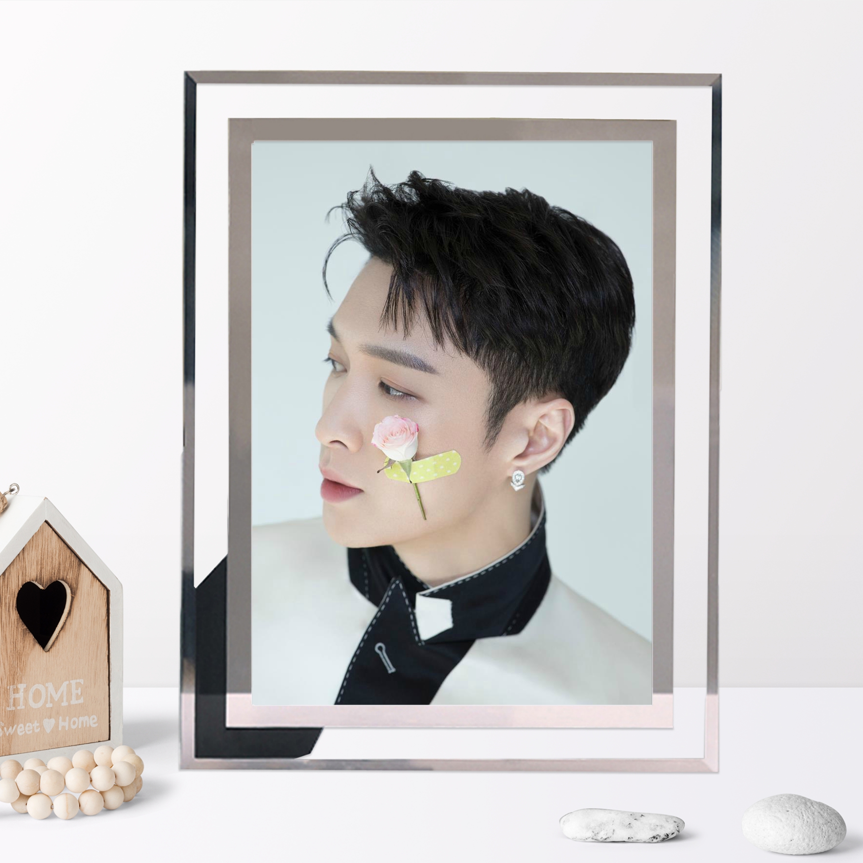 Photo of Zhang Yixing photo-frame around the Taiwan Straits Daily News Come to Tuding Products Crystal Write a True Star Same-birthday Gift