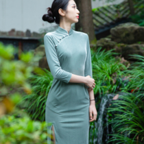 JULEE custom mint green velvet slim improvement young cheongsam with small white shoes retro dress