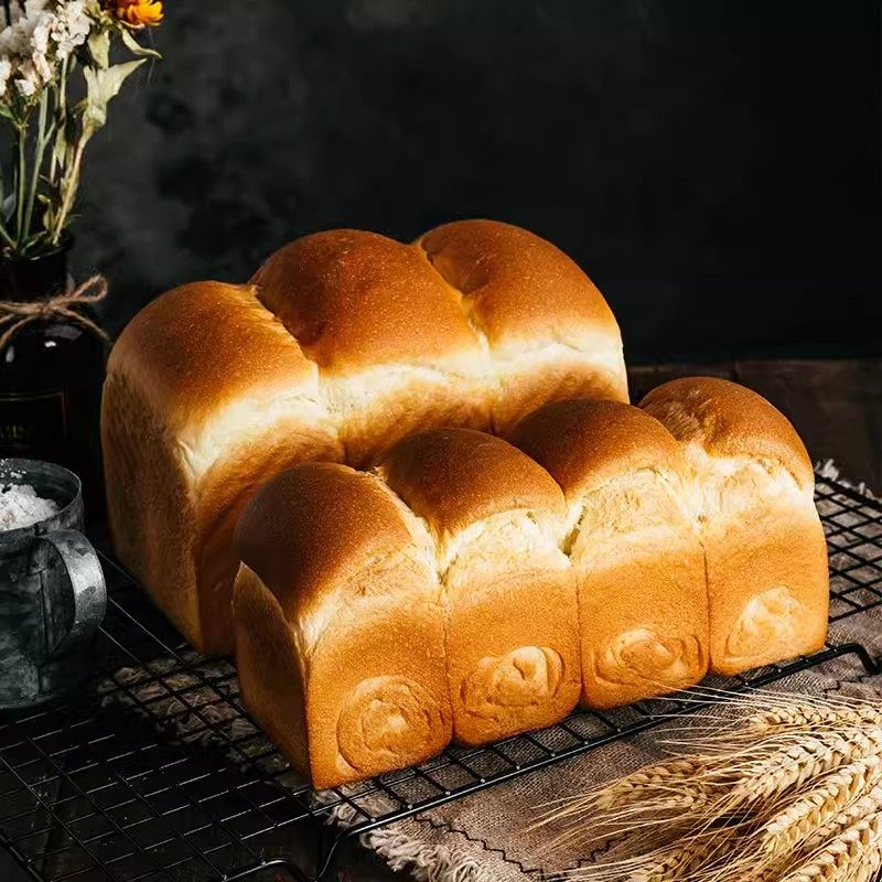 French Bakery Toast Mold Bread Loaf Box 450g with Lid Oven Home Non-Stick Toast Box Baking Tool