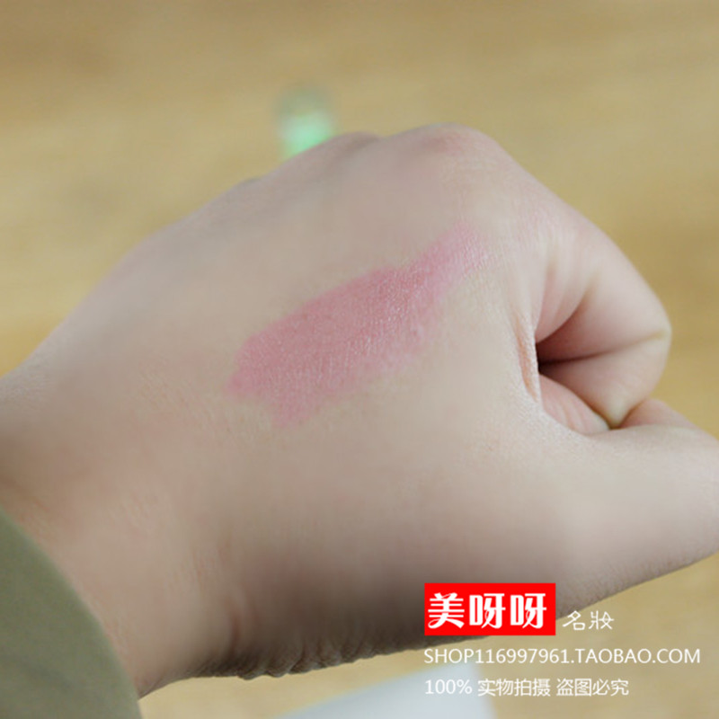 Mua một tặng một son môi miễn phí vận chuyển son môi Lasting dưỡng ẩm không dính không dính P3005 black rouge a02