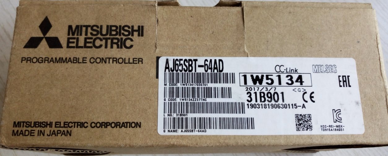 Recycle PLC's new original AJ65SBT-64AD Mitsubishi CC-Link input module leave for ten compensation