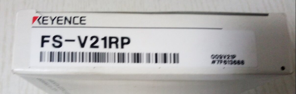 Recycling brand new original installed KEYENCE Kienez FS-V21RP fiber amplifier false one penalty ten