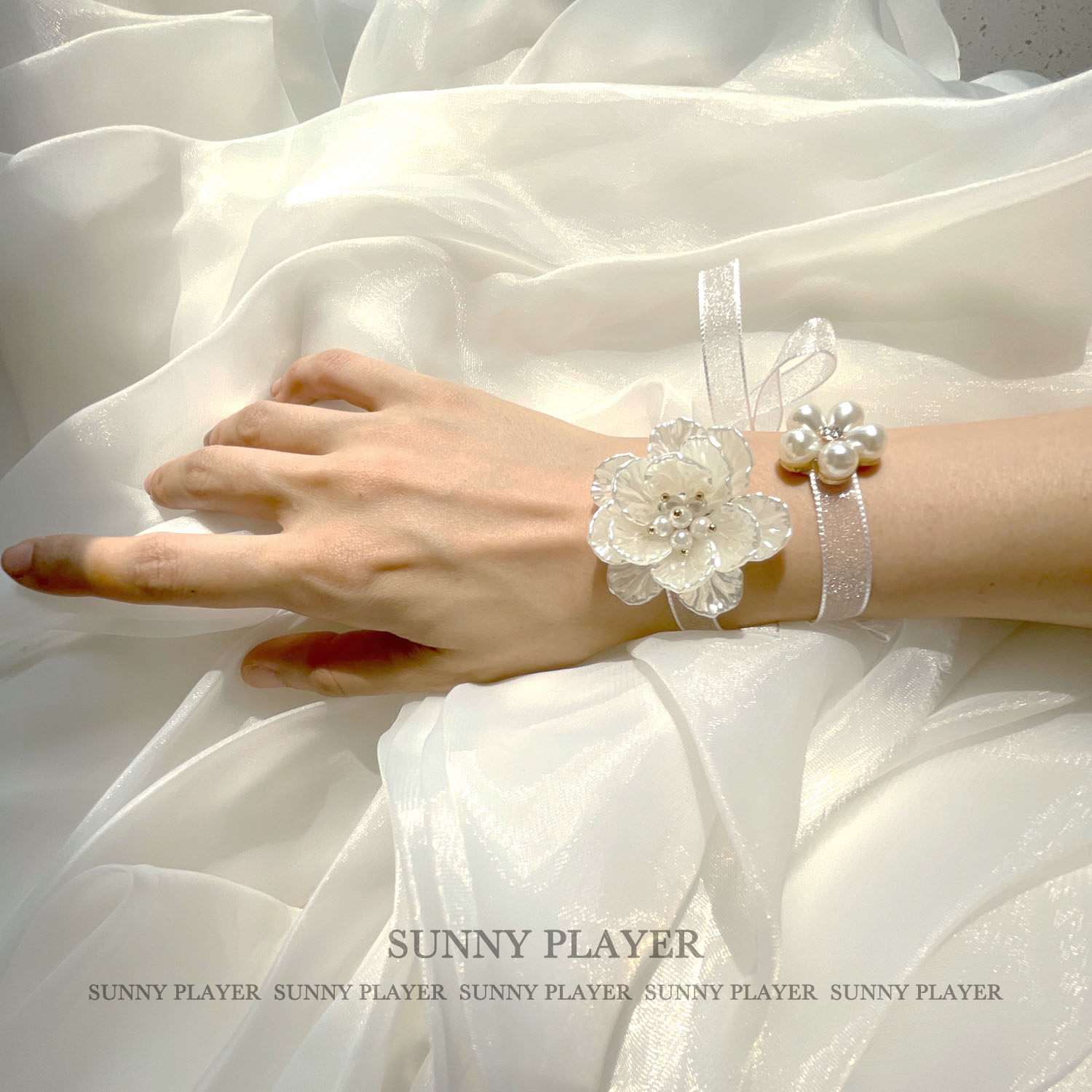 Bridesmaid wrist flower wedding bride sister group Korean small fresh ins style pearl white super fairy ribbon hand flower