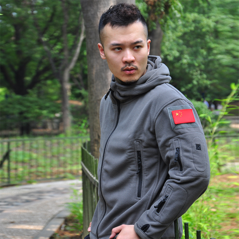 Outdoor hooded fleece jacket base men's autumn and winter warm breathable perspiration slim-fit fleece stormtrooper jacket liner thickened