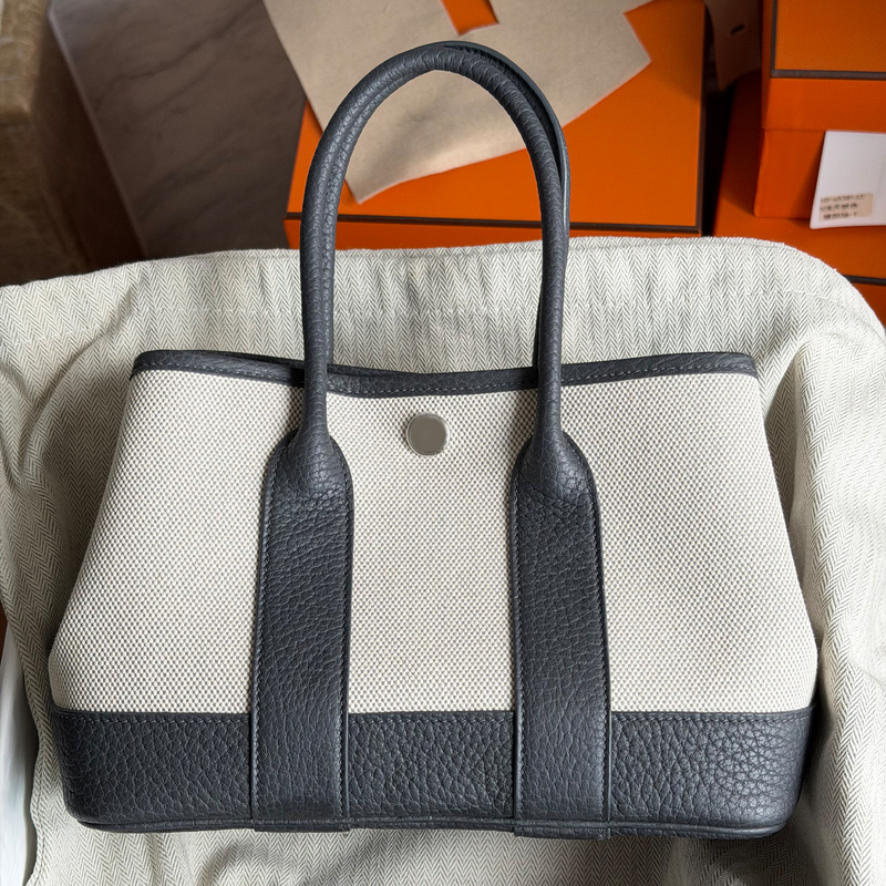 Handmade Wax Thread Handbag Mini Garden Bag 23 Tote Bag Canvas Mixed with Negondan Leather