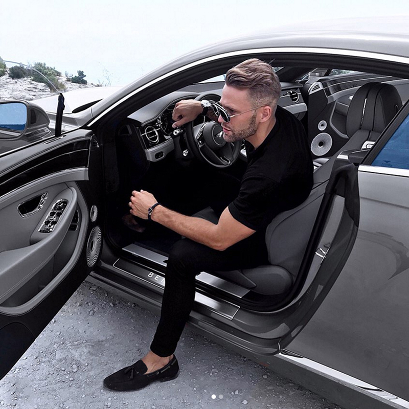 New Imported Velvet Gentleman's British Style Casual Shoes Trendy Leather Tassel Slip-On Shoes Large Size Smoking Shoes Loafers