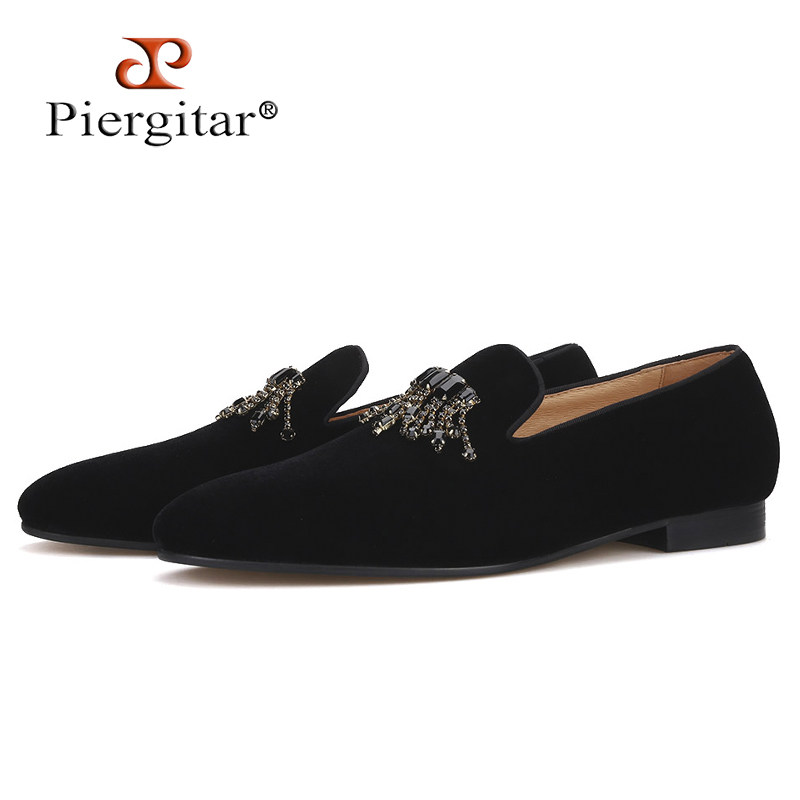 Italian design men's velvet loafers Black Rhinestone buckle European and American style handmade custom loafers smoking shoes