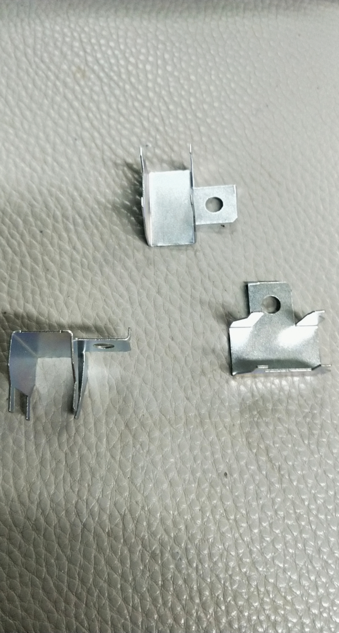 Cement wire wound resistance bracket 20W cement resistance bracket installation fixed bracket 1 piece 100 pieces 65 yuan