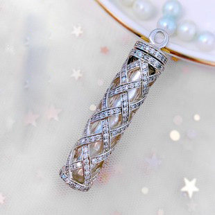 Thai Handicrafts Jewelry Baccarat Thai Court Nangong Golden Face Nana Thong Taku