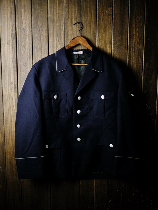全新庫存東德軍版DDR內物部prison 常服上衣 全新庫存東德軍版DDR內物部prison 常服上衣