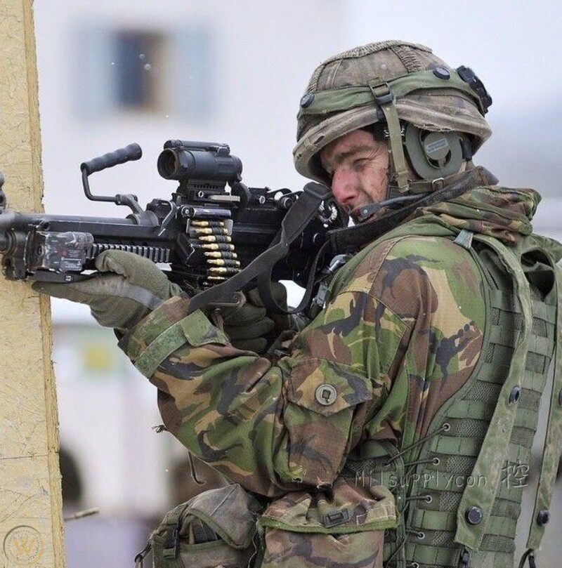 New Dutch Army Edition M95 Helmet Cover Forest Camo Tactical