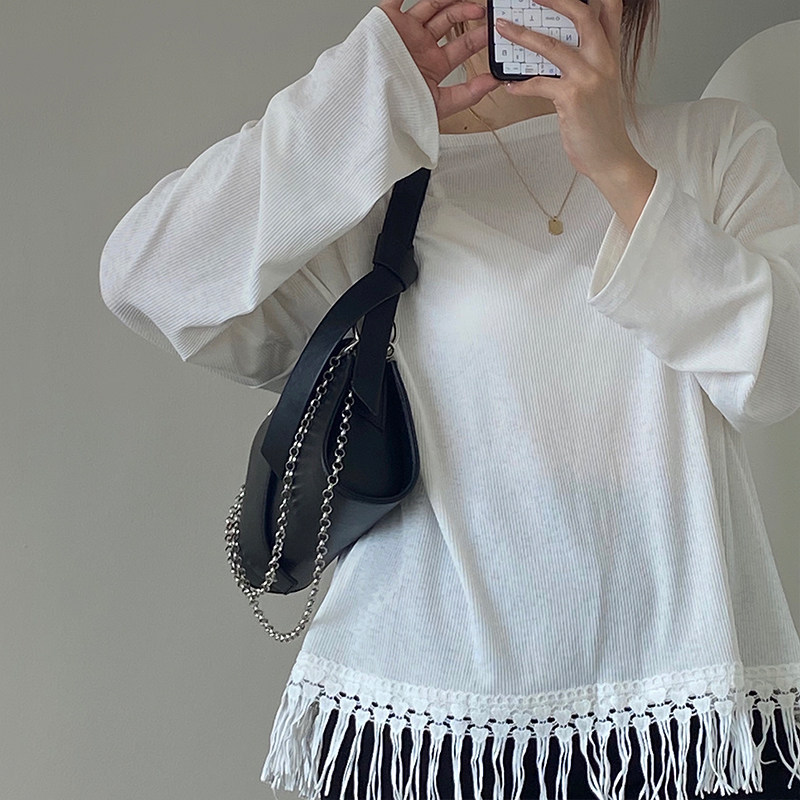 Borsa a tracolla nera con catena elegante e versatile per donna_voghion.com