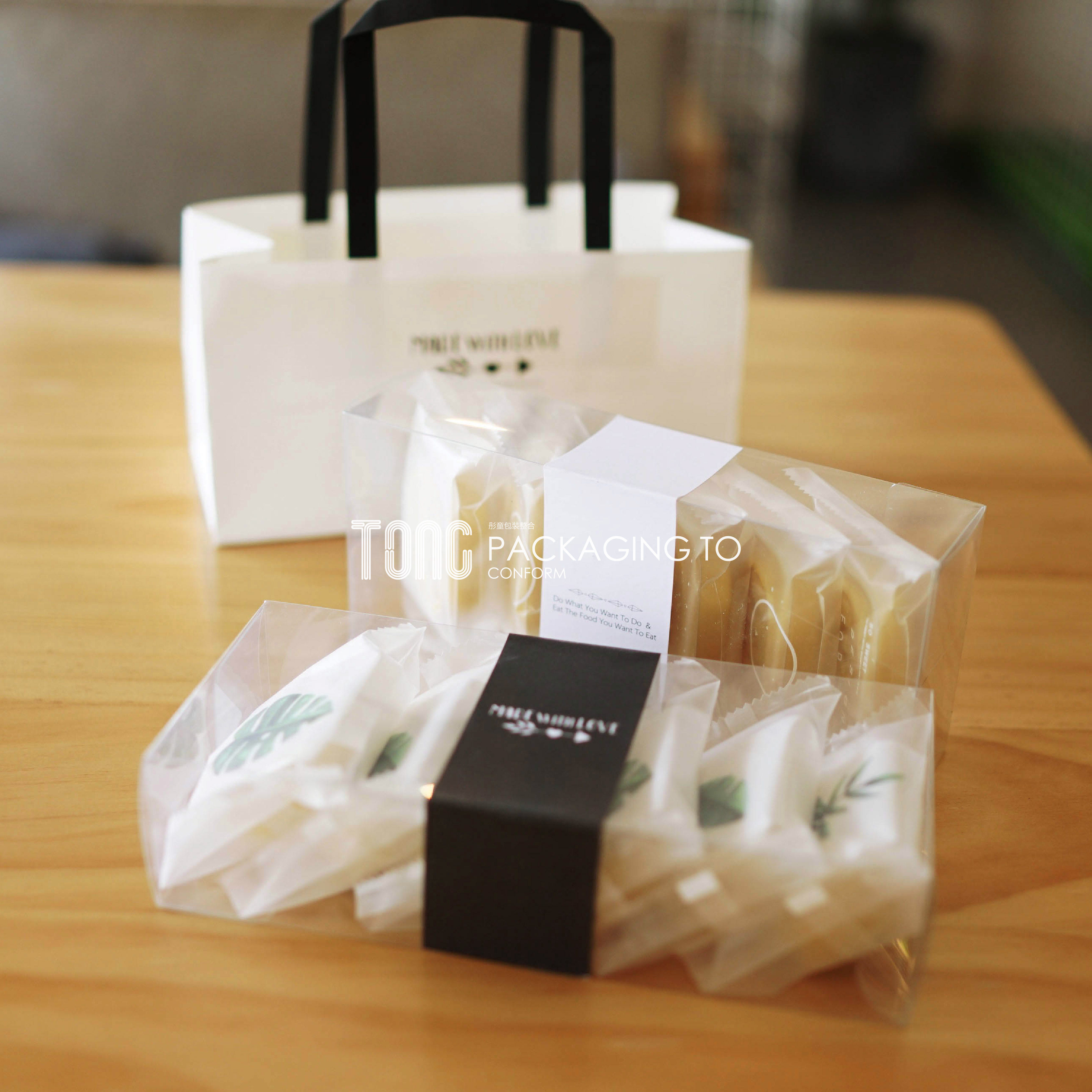 Transparent green bean cake pet box Scone cake Cranberry cookies Oatmeal cookies Margarita baking package