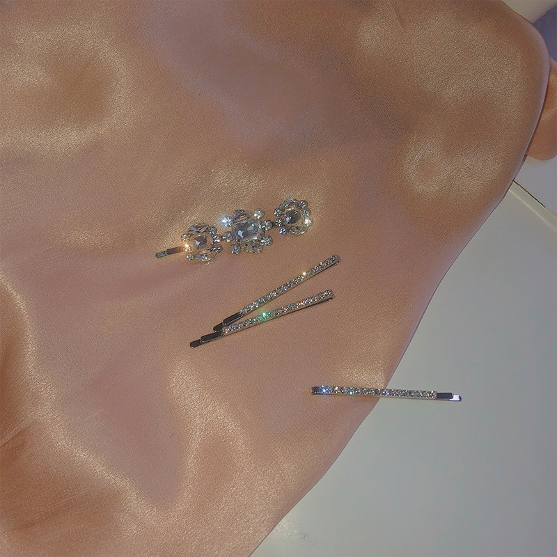 TWOR full 2 pieces custom high quality classic with small drill flash drill with a hairpin clip edge clip and a sea clip woman