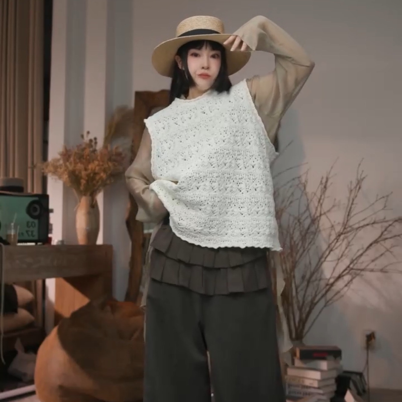 Infobyfive2026 New Autum Style Loose Cut Out Air-Quality Round Neck Knitted Vest Nf0607803