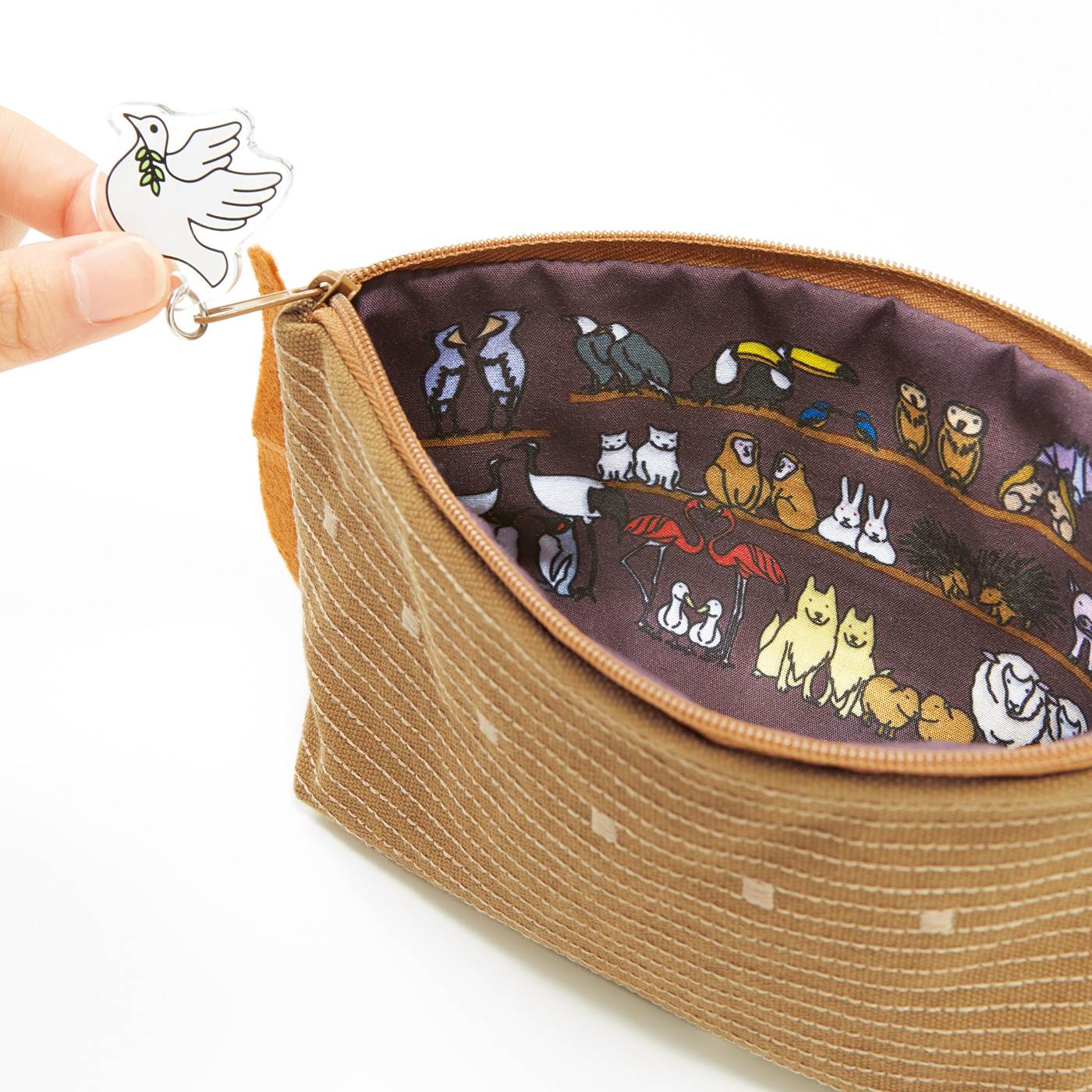 Japan imported Noah's Ark cosmetic bag pen bag Fenrich dream creative design stationery gift YOUMORE