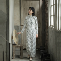 Jasmine September autumn season new nine-point sleeve half-open flap long retro daily printing linen cheongsam square Time