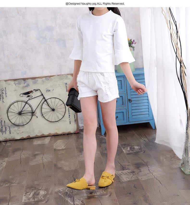 2018 cô gái mùa hè Hàn Quốc trắng denim lỗ quần short bên ngoài mặc bông trẻ em lớn mùa hè thường quần nóng triều