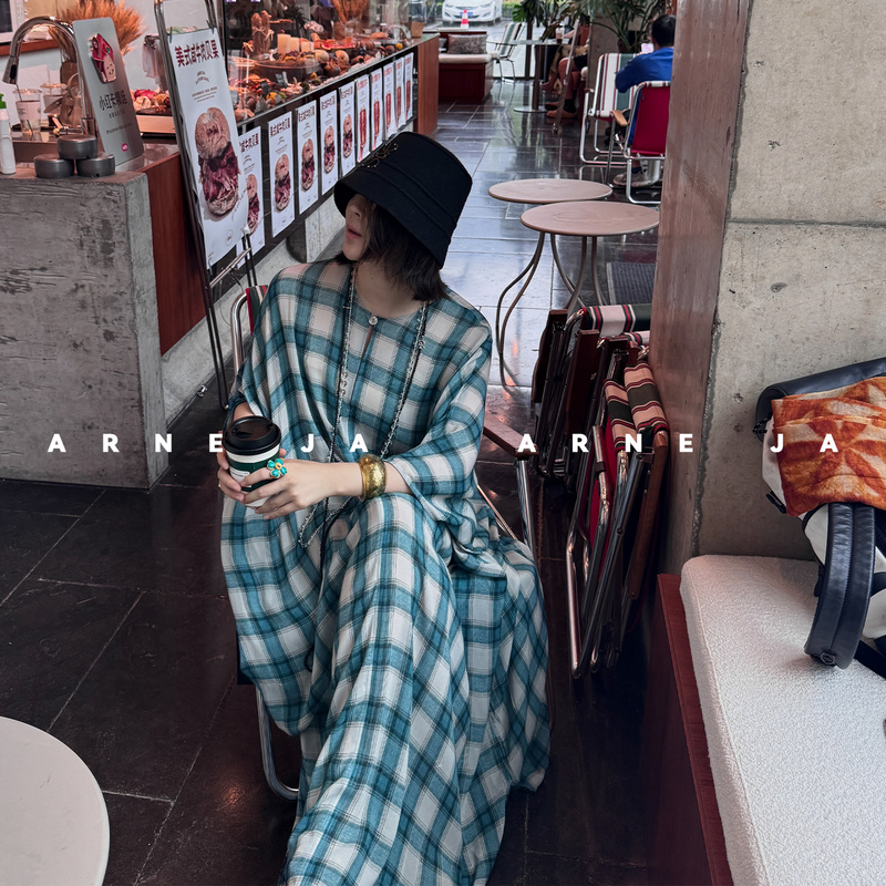 「Arne Ja」Reasonable Price Plaid Voluminous Silhouette Dress D62Sl3127 「Arne Ja」Reasonable Price Plaid Voluminous Silhouette Dress D62Sl3127
