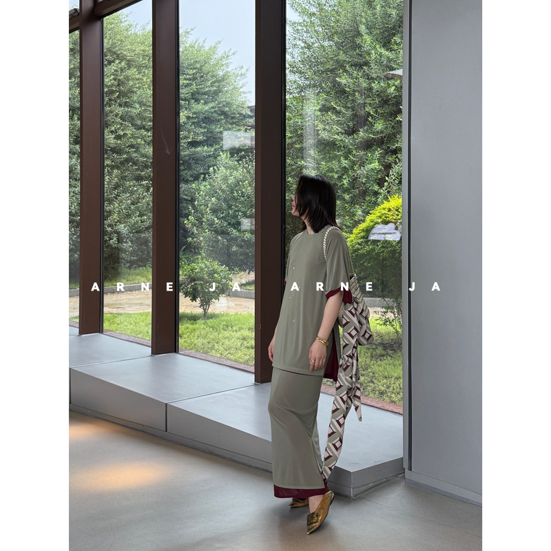 Arne Ja "Progressive Fashionable Style: Cold and Warm Balance, High Elasticity, Draping, Ice-Like Feel, Milk Leather Suit D61Ztz1165