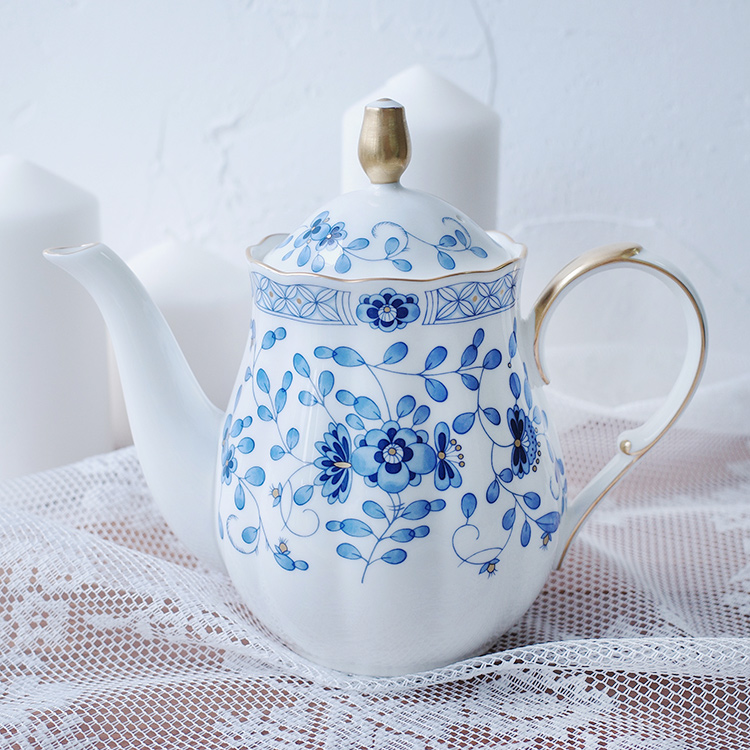 Booking narmi ming sea Milano Milan Japan made green porcelain Phnom Penh coffee maker red teapot gift box