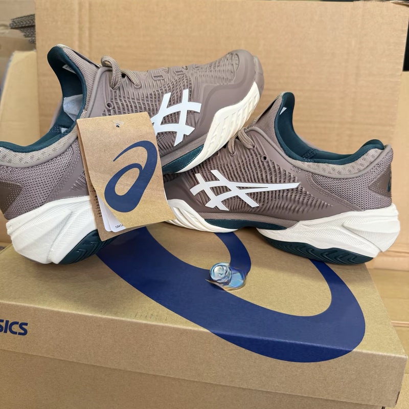Asics Tennis Shoes Men's 2025 New Sports Shoes Cushioning Breathable Professional Training Shoes 1041A370-020