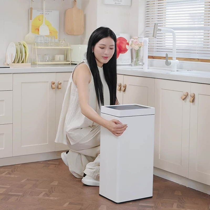 30-Liter Stainless Steel Smart Sensor Trash Can for Home Use, 21L, Suitable for Kitchen, Living Room, Bathroom, Large Size, Rechargeable, White 30-Liter Stainless Steel Smart Sensor Trash Can for Home Use, 21L, Suitable for Kitchen, Living Room, Bathroom, Large Size, Rechargeable, White