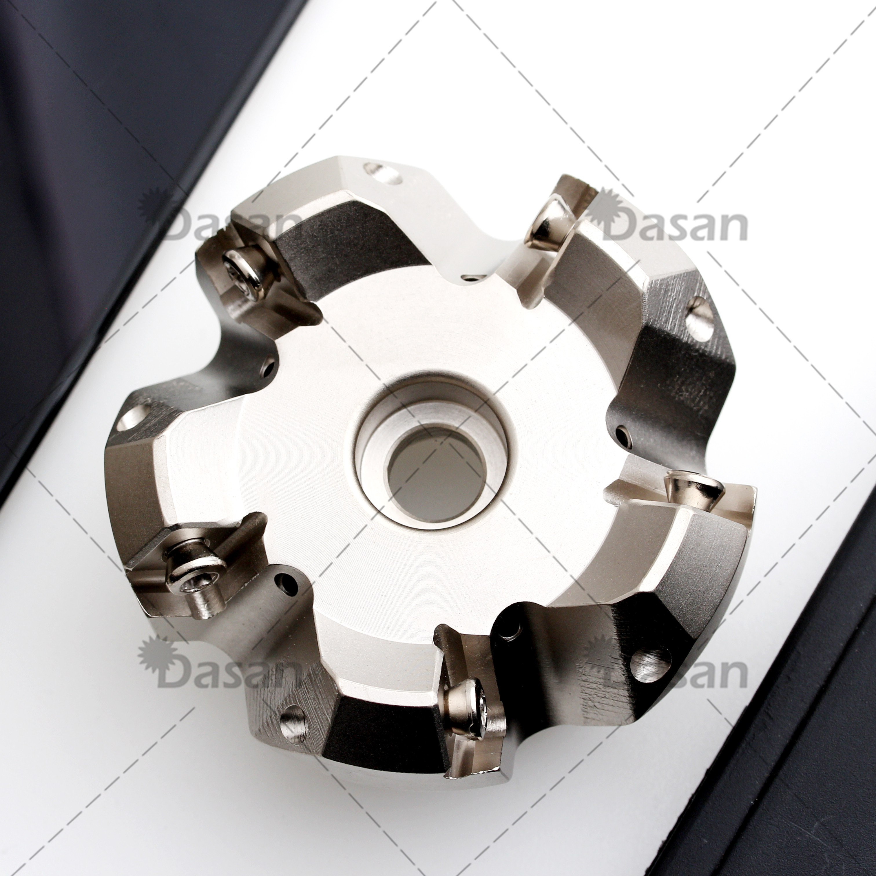 VSDK high-quality SNGX1206-63-22-5T-C CNC face milling cutter disc 45 degrees through the Auktai Walter