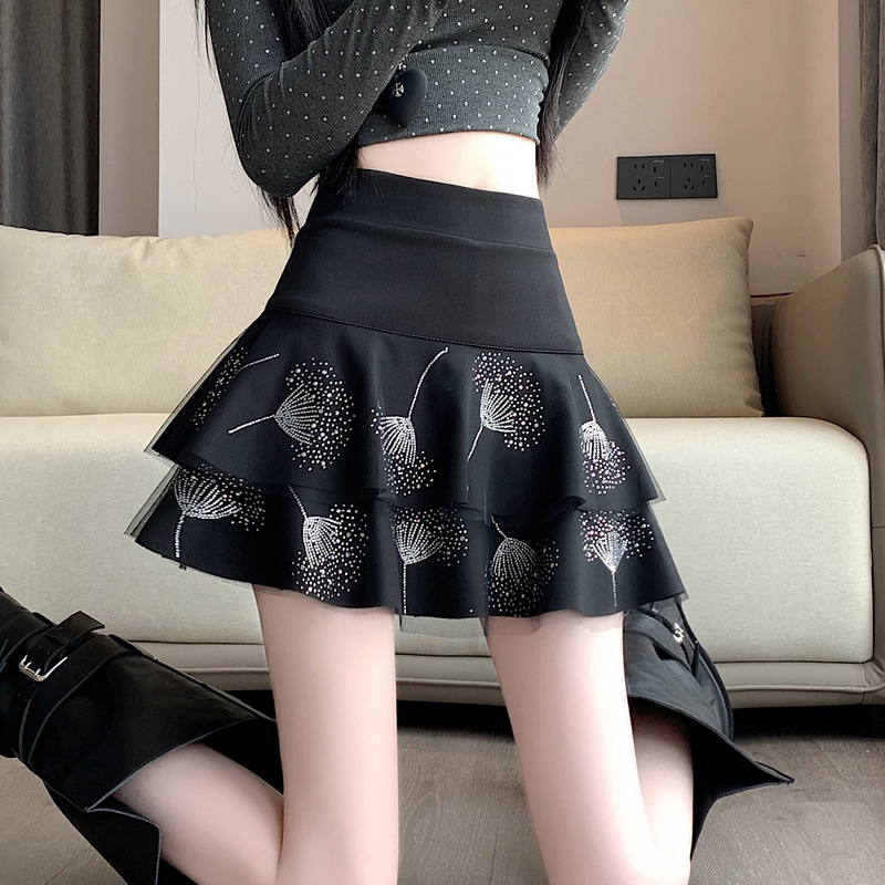 European Style Cake Skirt for Women 2026 New Autumn and Winter Rhinestone Personalized Half Skirt Elastic Waist Dance Skirt Fashion Trend