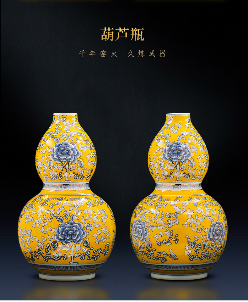 Jingdezhen chinaware paint hand - made vases, antique Chinese style light key-2 luxury living room TV cabinet decoration handicraft furnishing articles