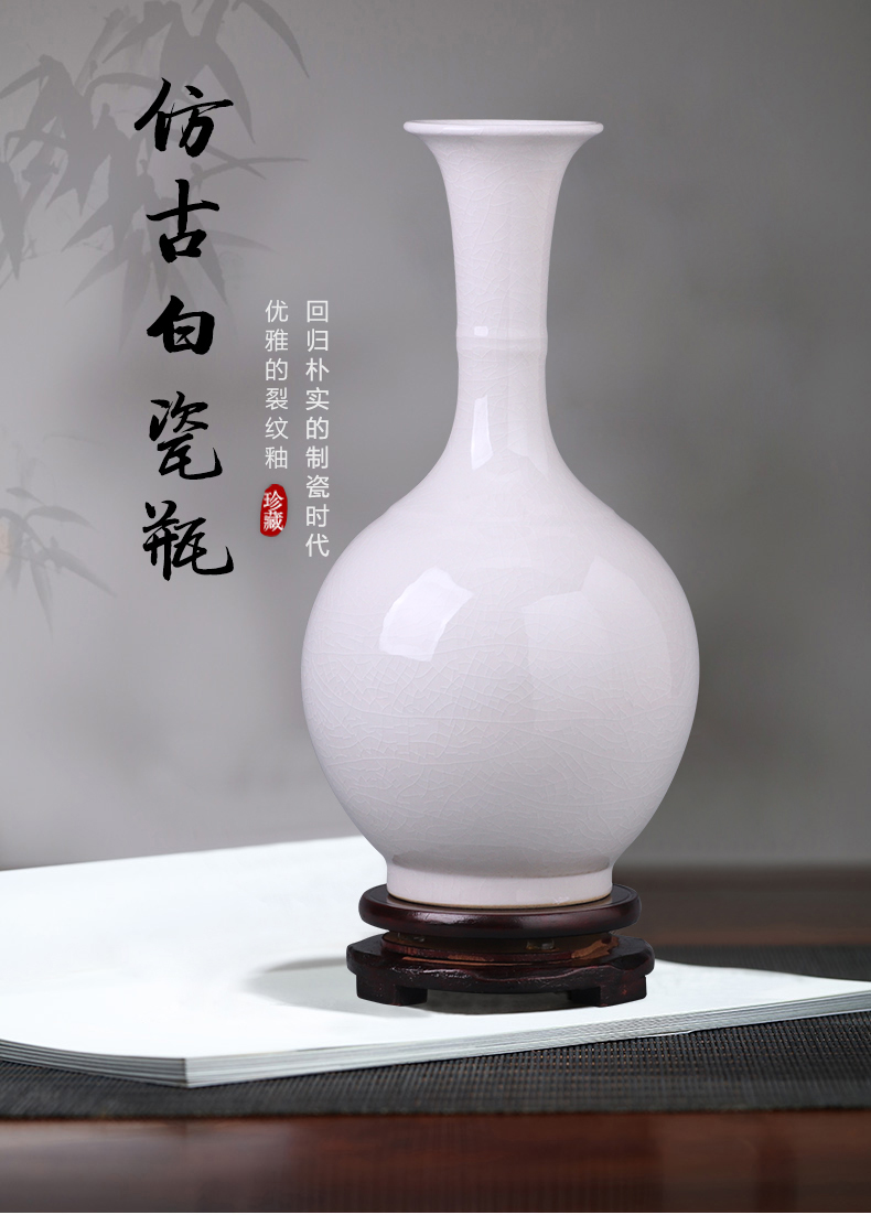 Jingdezhen ceramics white vase furnishing articles sitting room flower arrangement of I and contracted wine household decorations arts and crafts