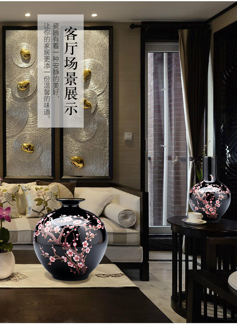 Jingdezhen ceramics black floret bottle furnishing articles name plum blossom put I and contracted sitting room porch ark, home decoration