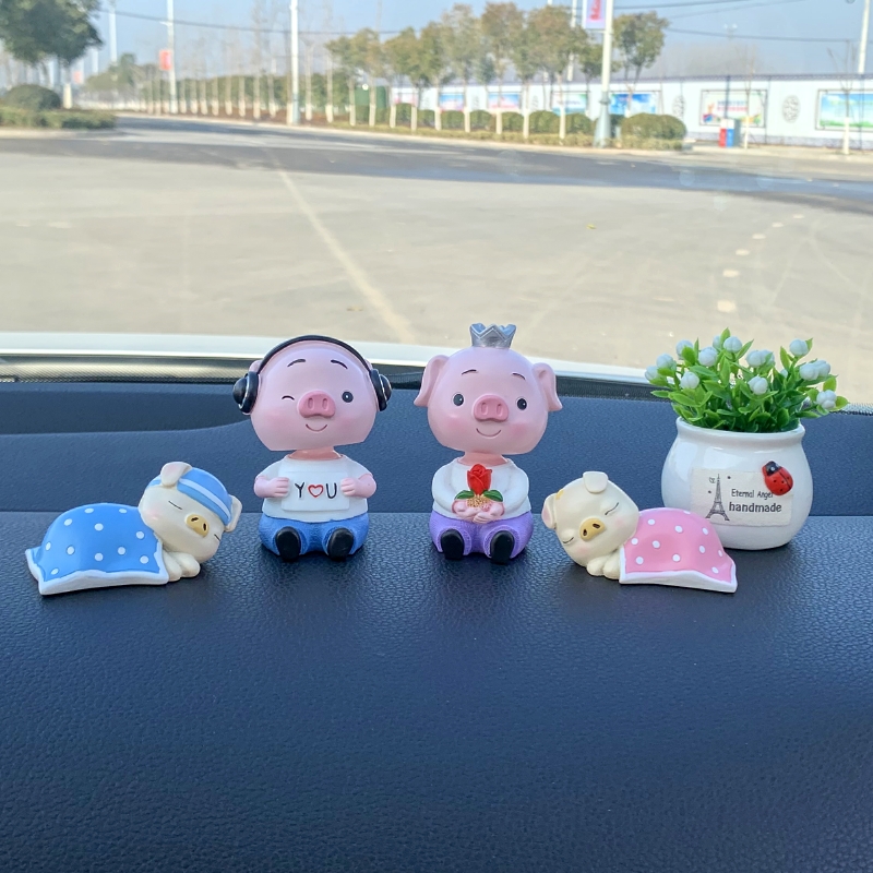 Car Decoration Bobble Head Decoration Cute Pig Car Net Red Decoration Cute Car Doll Creative Car Interior Accessories