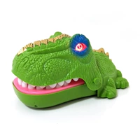 Большой динозавр со светомузыкой