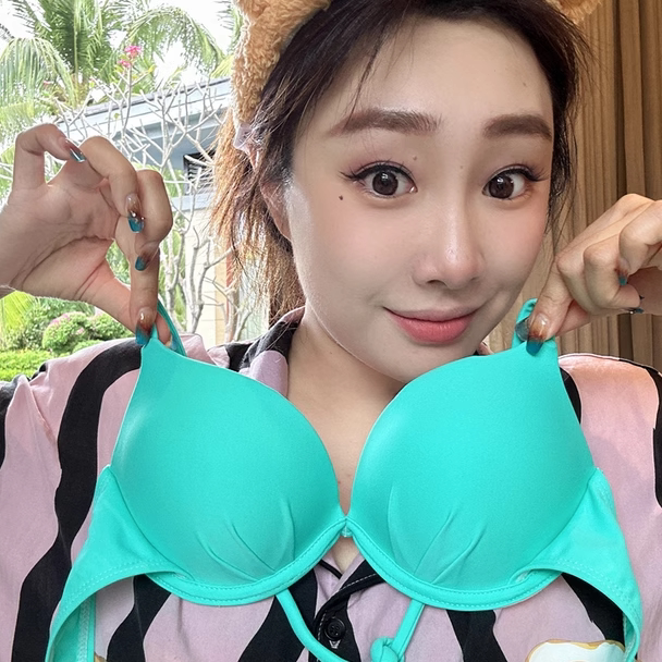 Jiangsu Omom Thai Cool Spicy Thickened Push-Up Sexy Bikini Swimsuit Women's Two-Piece Swimsuit Vacation Swimwear