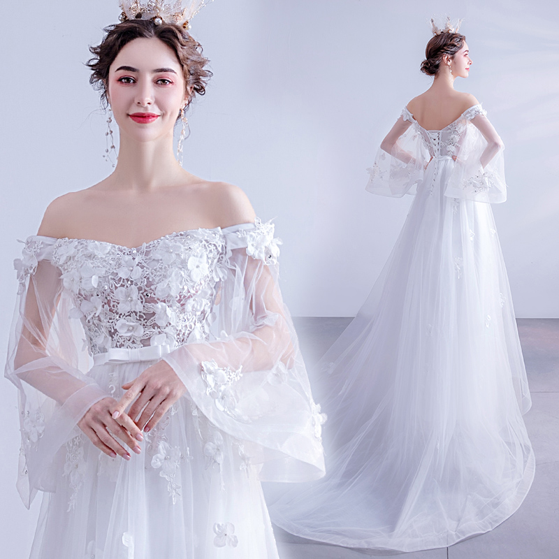 Beautiful petal style Pleasant butterfly sleeves Binger Bidt -tailed Wedding Dress Wholesale 1818