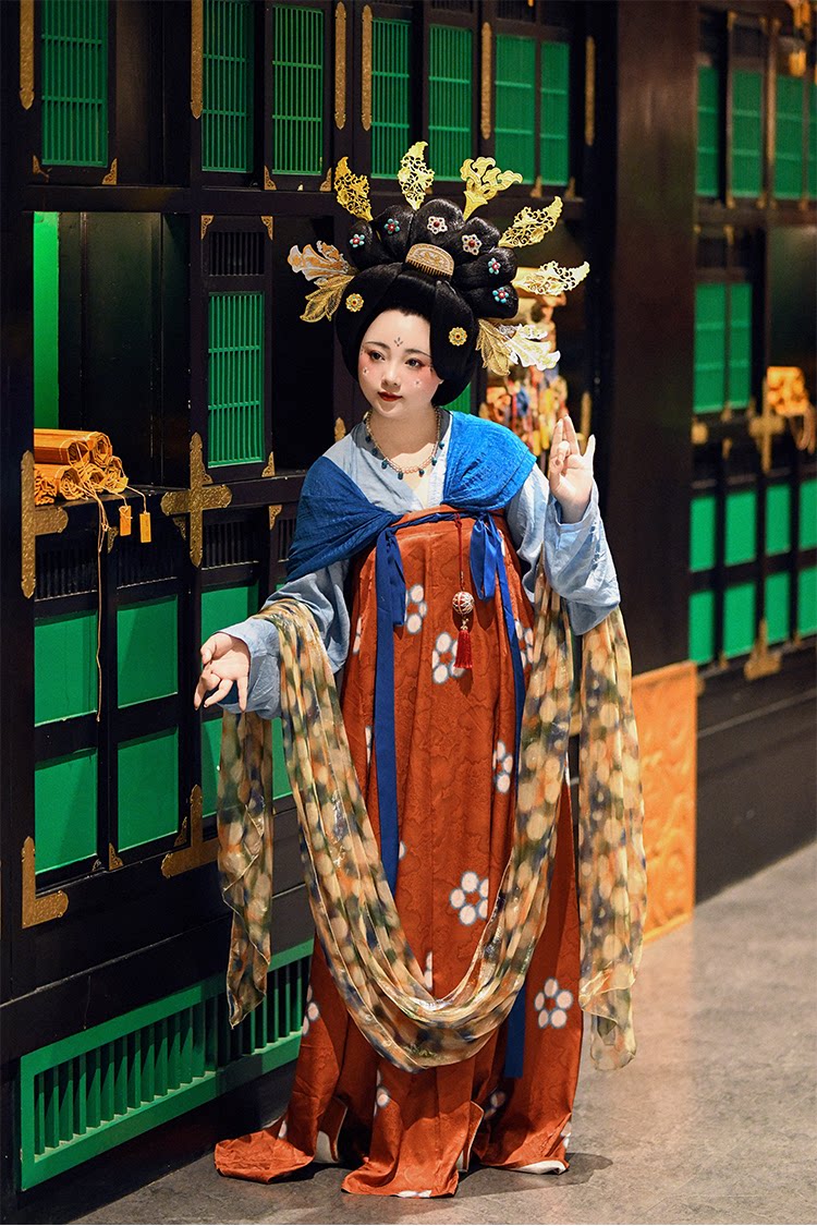 Китайцы одежда наборы 【佳期阁】【唐俑四号】唐代陶俑服饰复原系列齐胸衫裙春秋