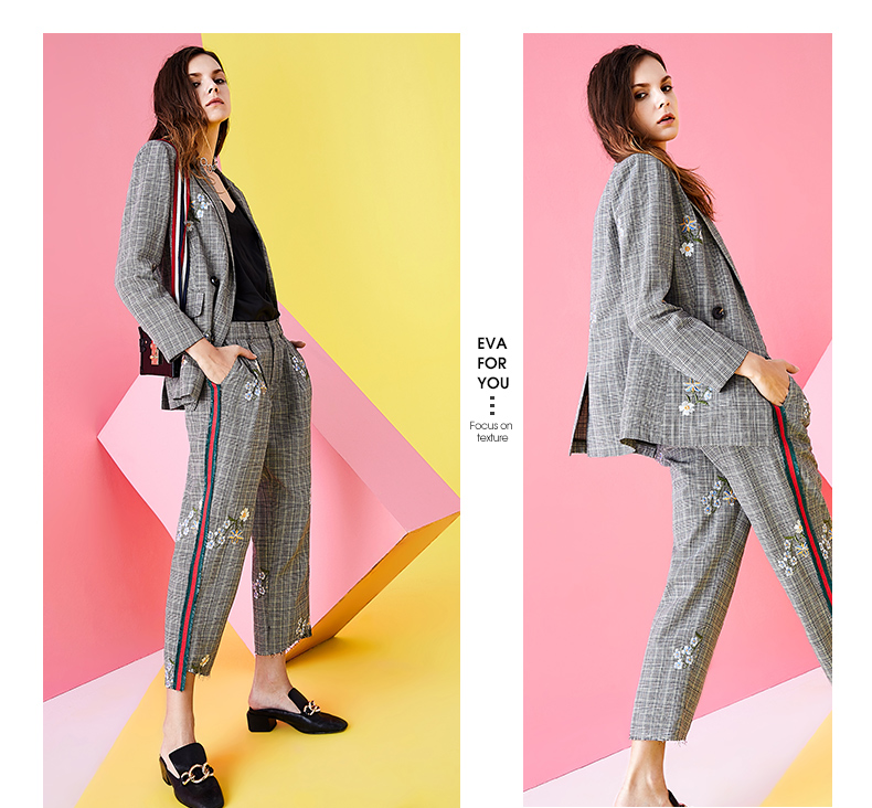 Yihua Ou Xiu Shopping Mall với mùa thu mới kẻ sọc thêu áo sơ mi thời trang nhỏ phù hợp với đôi ngực áo khoác áo vest nữ không cổ