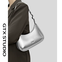 Флэш-серебряное серебро (Crucs) место