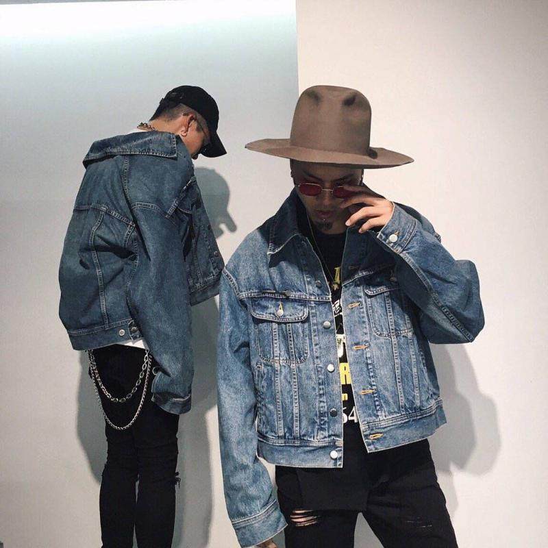 Amblush oversize outline Falling Shoulder of the Cowboy Jacket 
