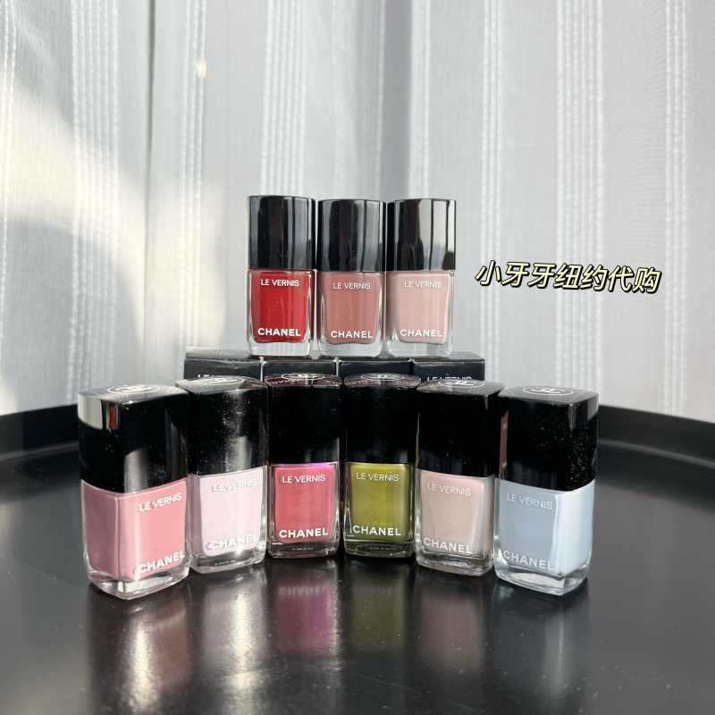 [in Stock] Chanel Nail Polish 111/369/413/397/421/425/427